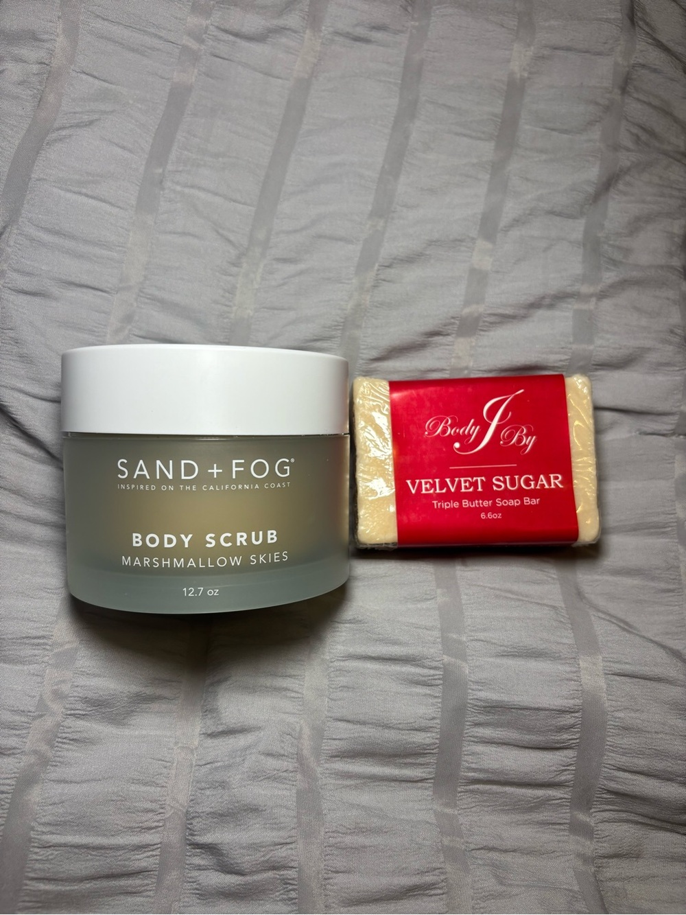 SAND+FOG Marshmallow Skies Body Scrub — White with soap bar! 🧼